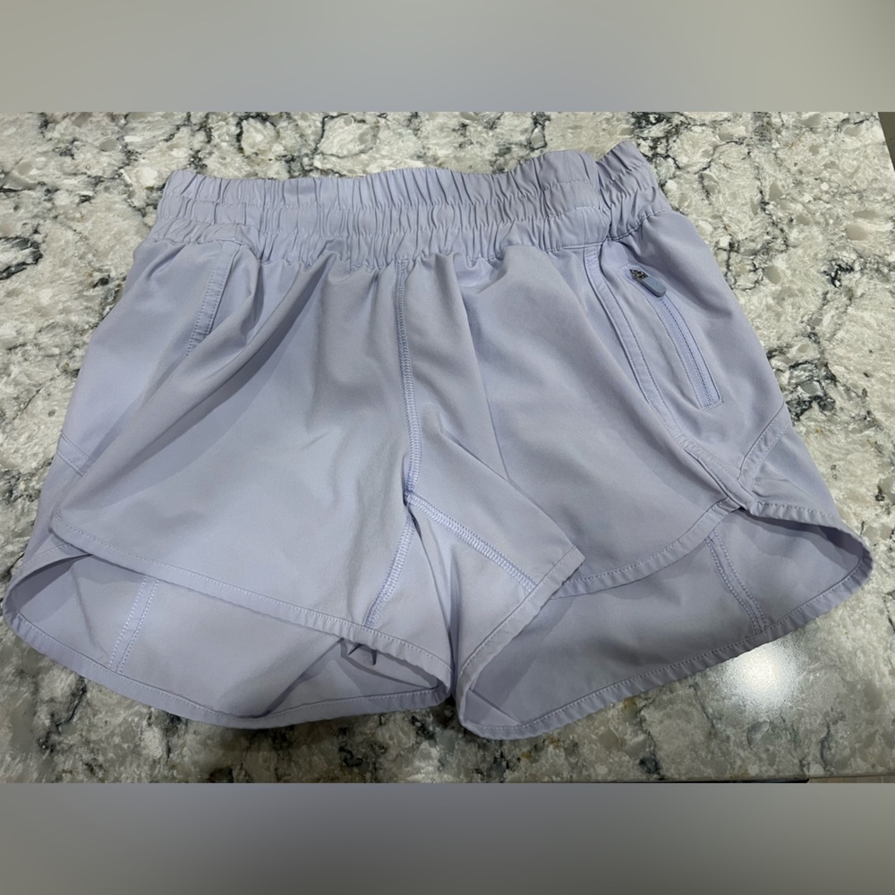 Lululemon Athletica Light purple size 6 liner Shorts